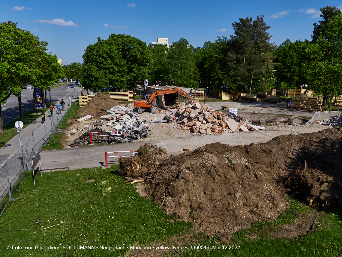 12.05.2022 - Baustelle am Haus für Kinder in Neuperlach